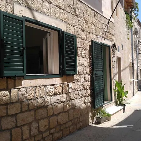 Privat With Privat Bathroom David Penzion Hvar Town